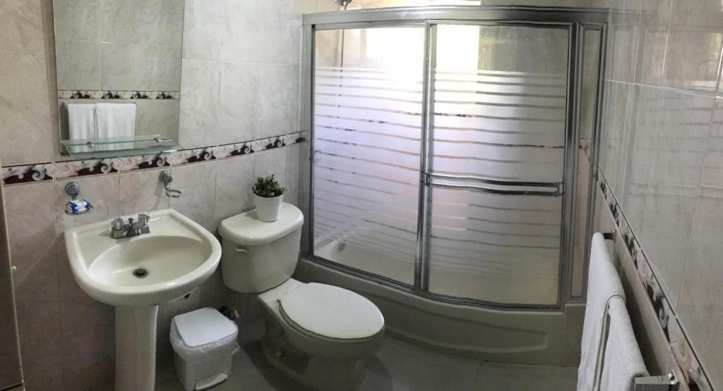 Hostal Bella Epoca Santo Domingo Luaran gambar
