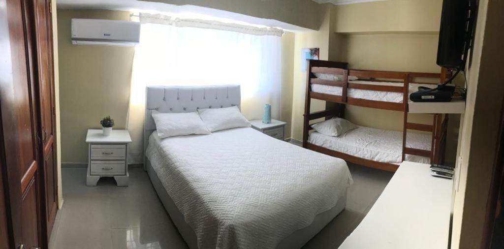 Hostal Bella Epoca Santo Domingo Luaran gambar