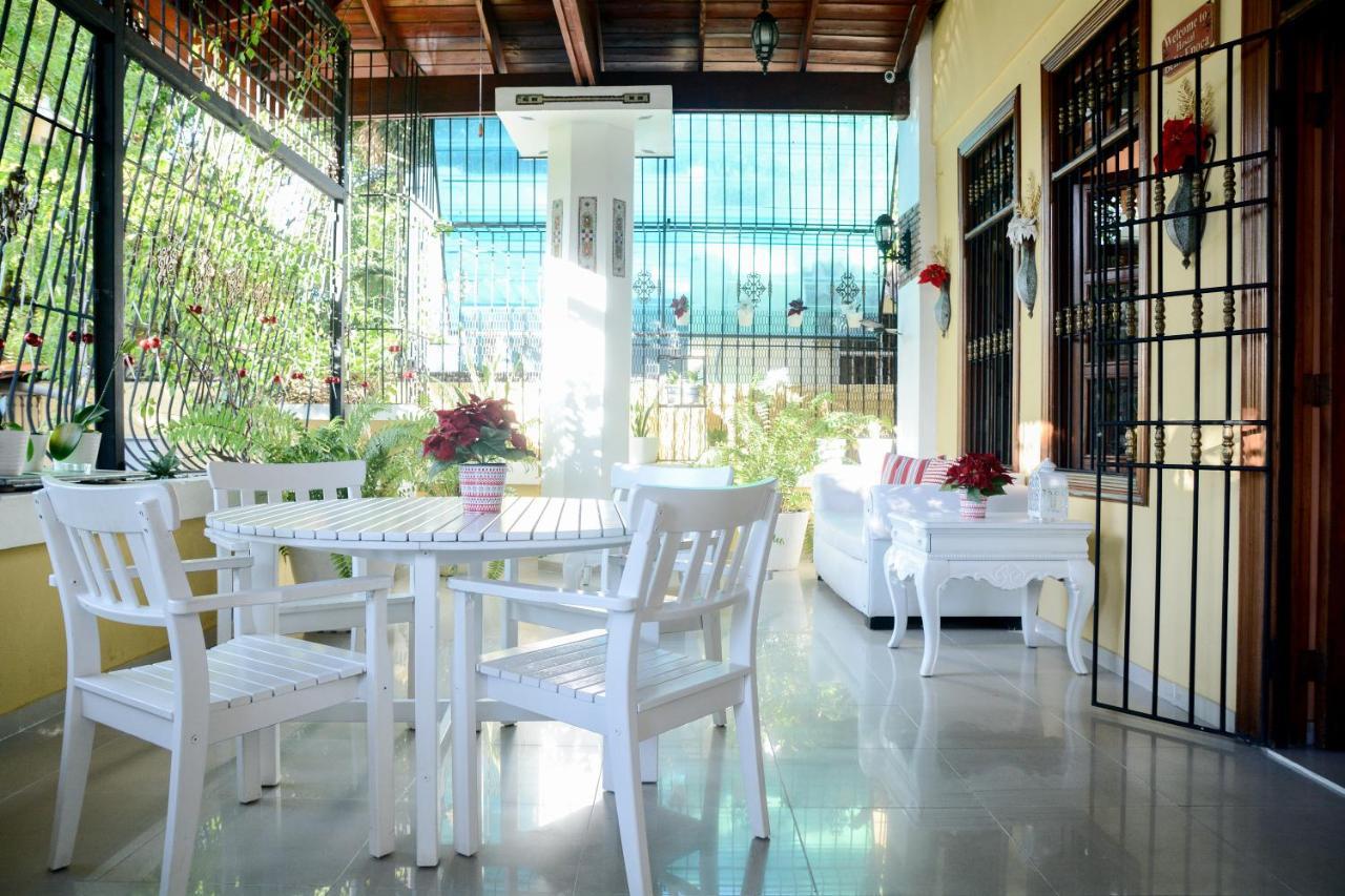 Hostal Bella Epoca Santo Domingo Luaran gambar